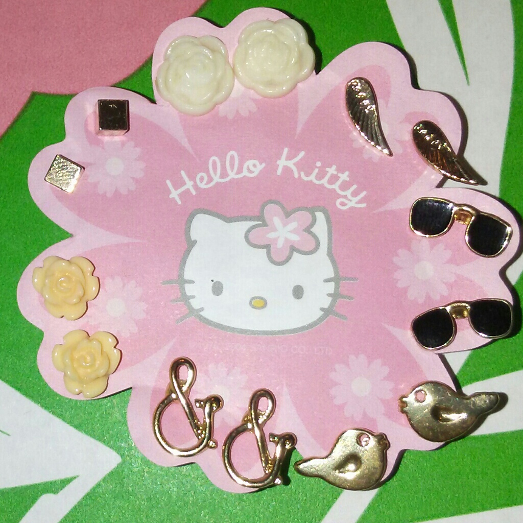 Earrings 7 Pairs 28$